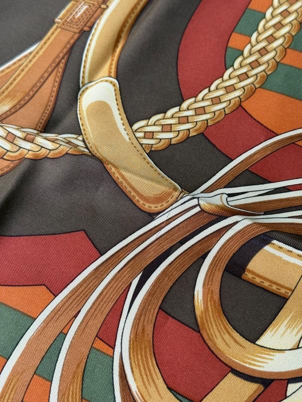 Foulard Hermès – Modèle Coaching