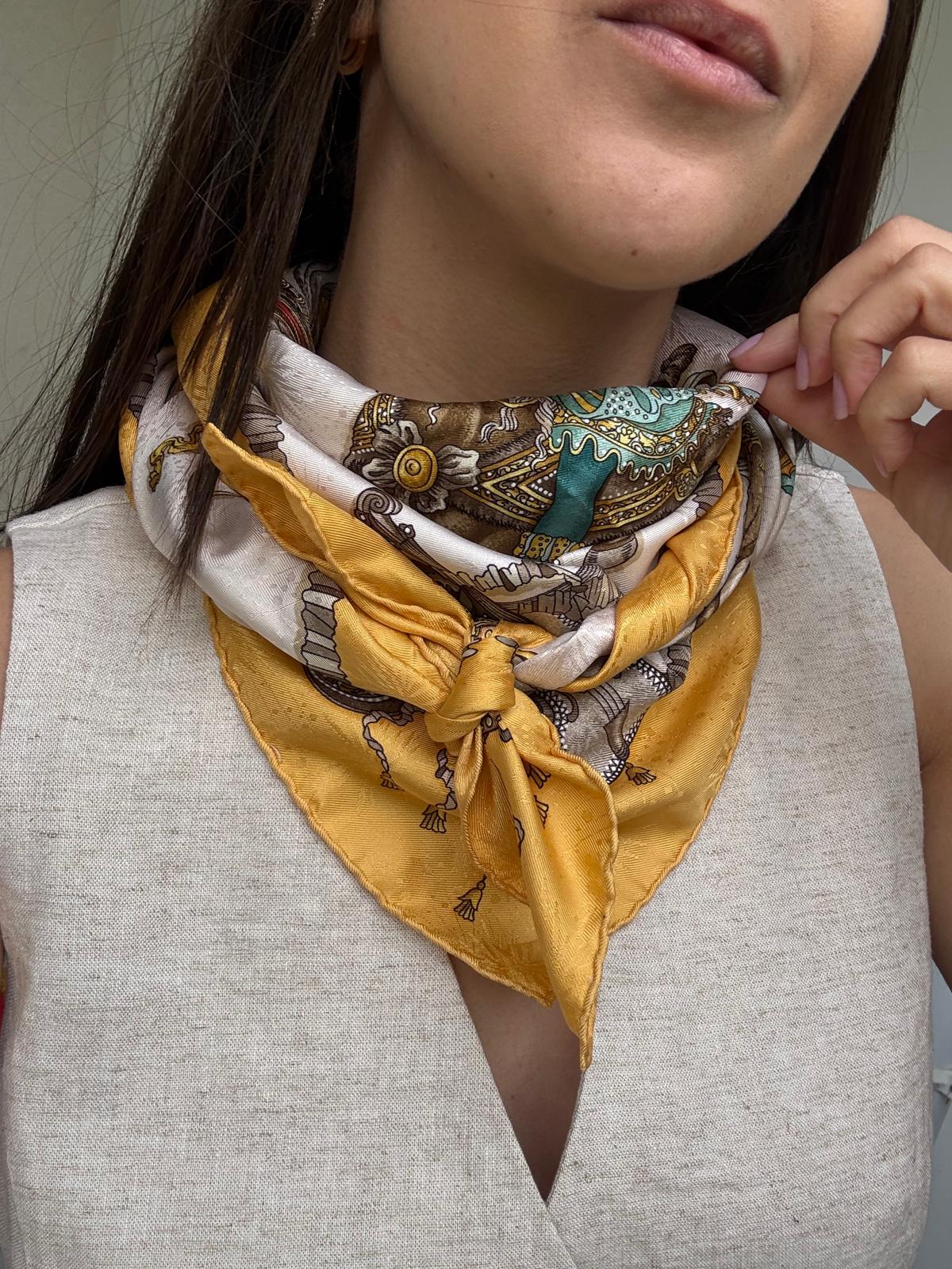 Foulard Hermès – Modèle Les fêtes du roi soleil