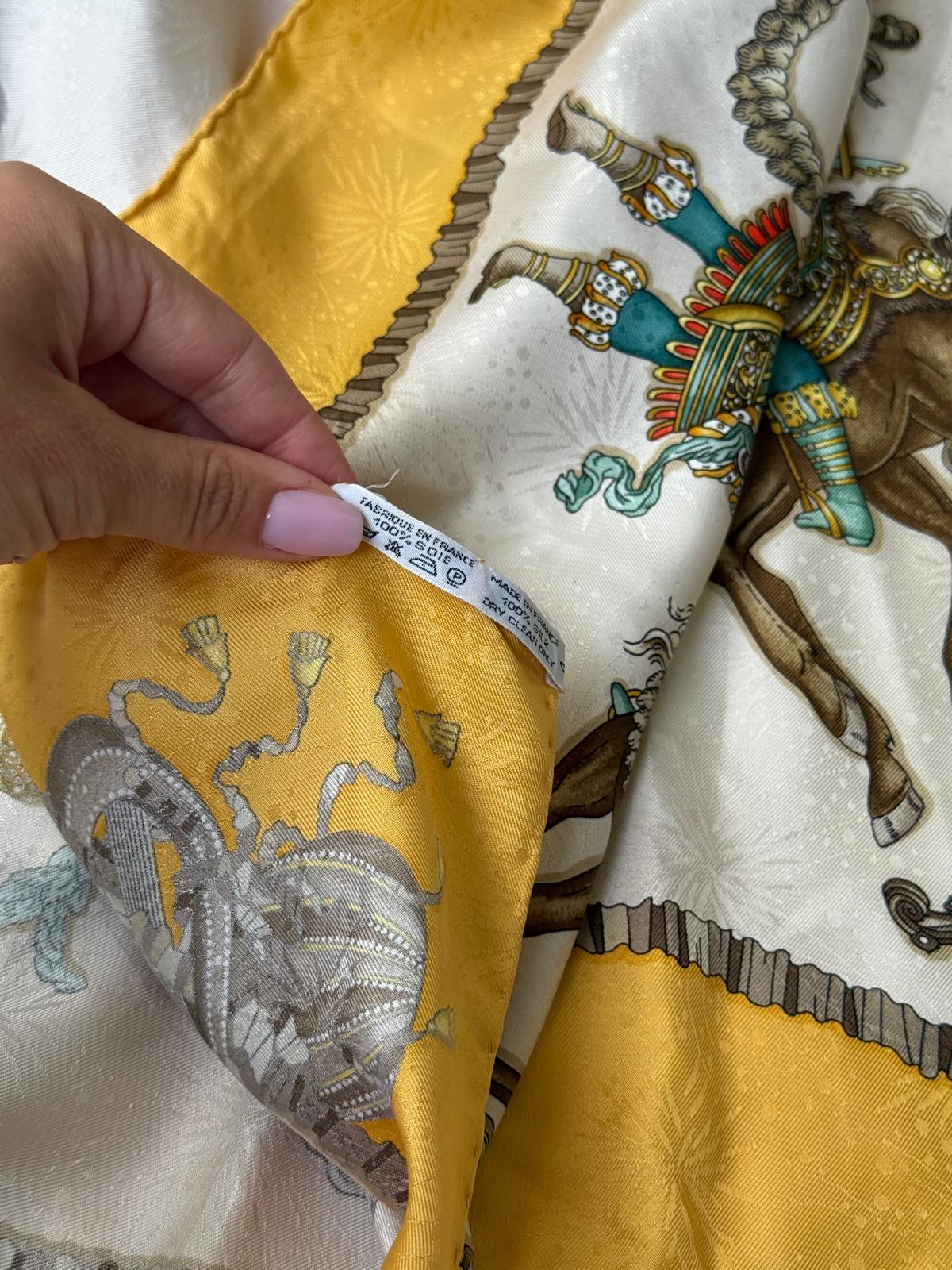 Foulard Hermès – Modèle Les fêtes du roi soleil