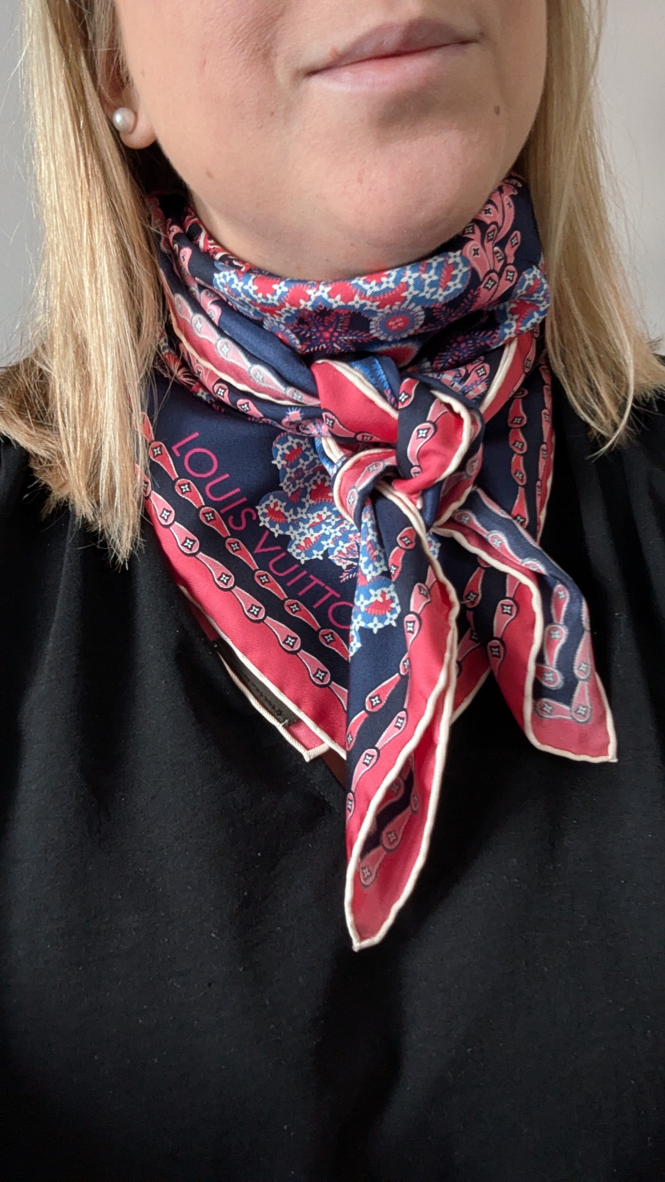 Foulard Louis Vuitton – Motifs marins
