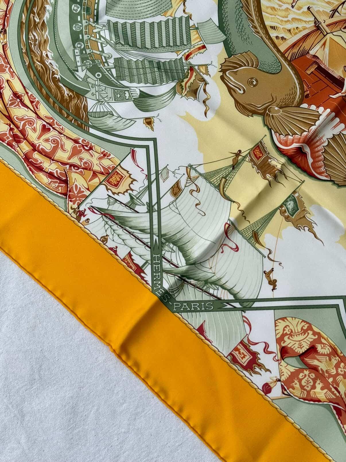 Foulard Hermès – Modèle Au delà des 5 mers