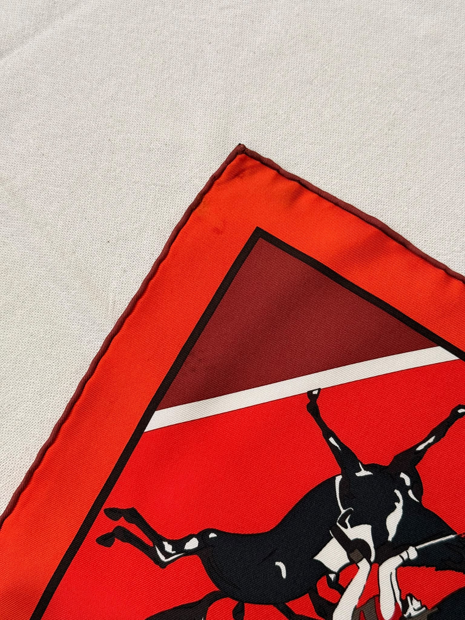 Foulard Hermès – Modèle Les Courses