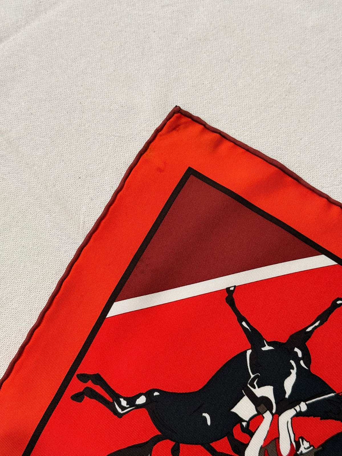 Foulard Hermès – Modèle Les Courses