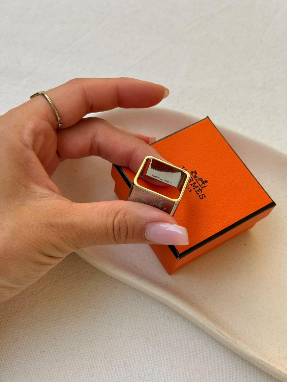Anneau de foulard Hermès - modèle bolduc