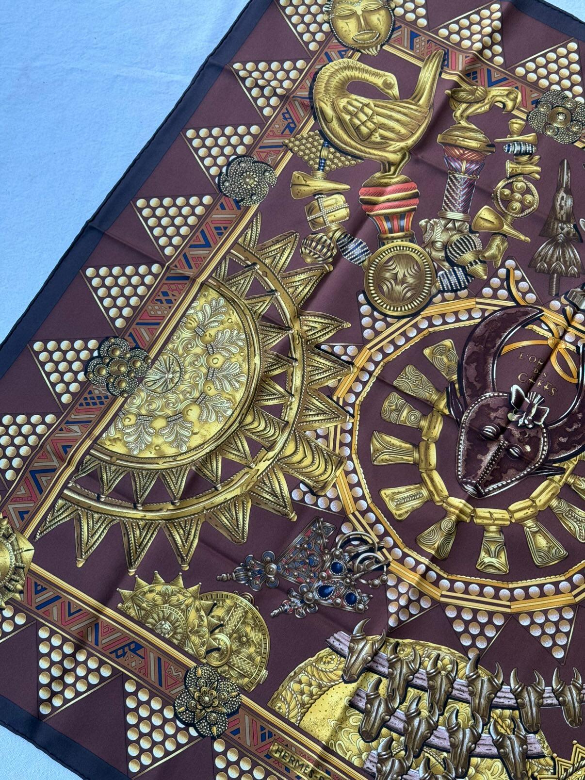 Foulard Hermès – Modèle L'or des chefs