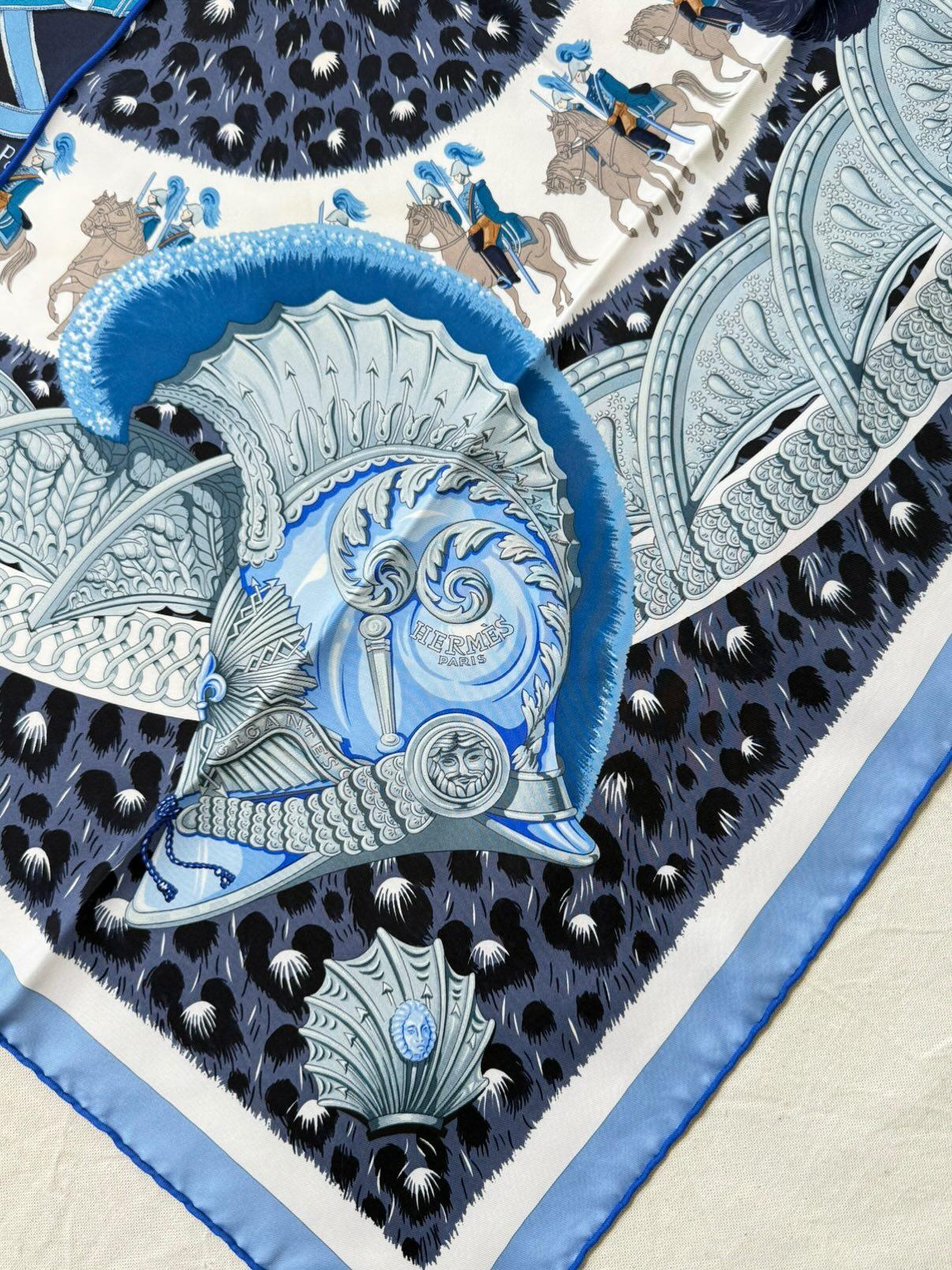 Foulard Hermès – modèle Plumets du Roy édition limitée