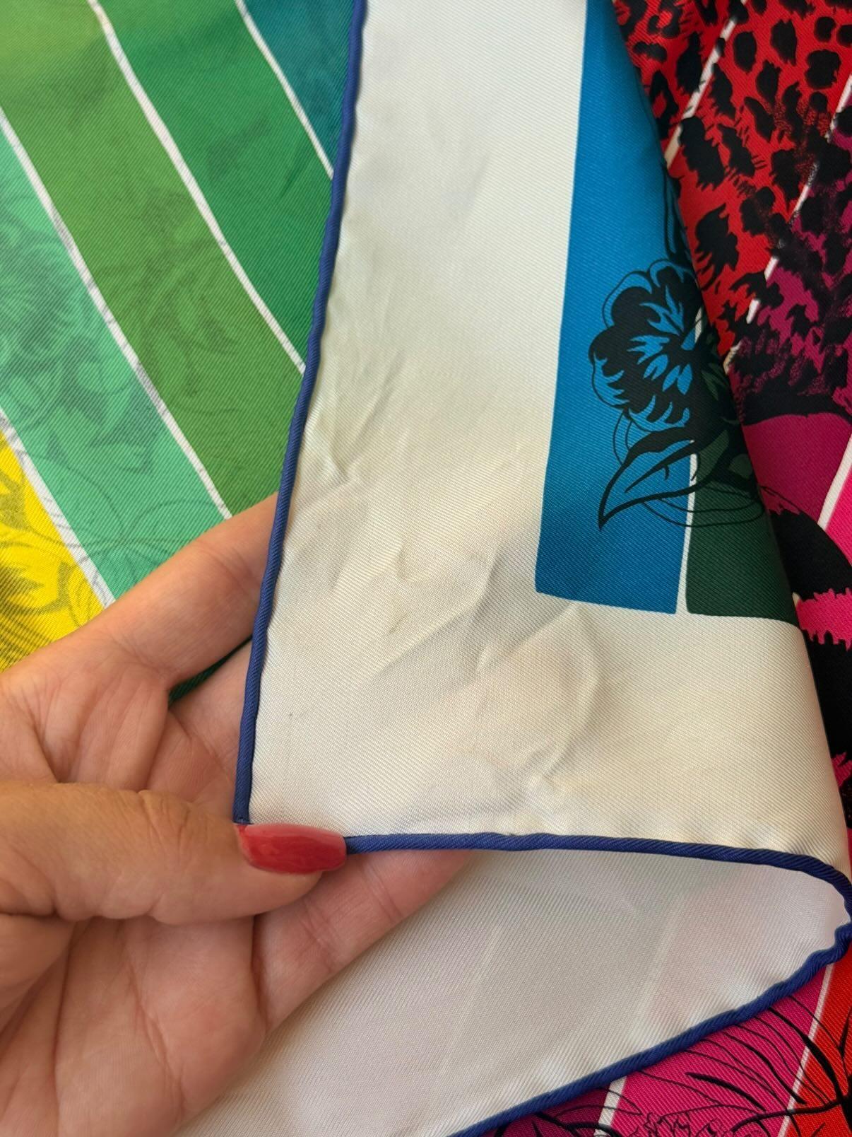 Foulard Hermès – Modèle Jungle Love rainbow