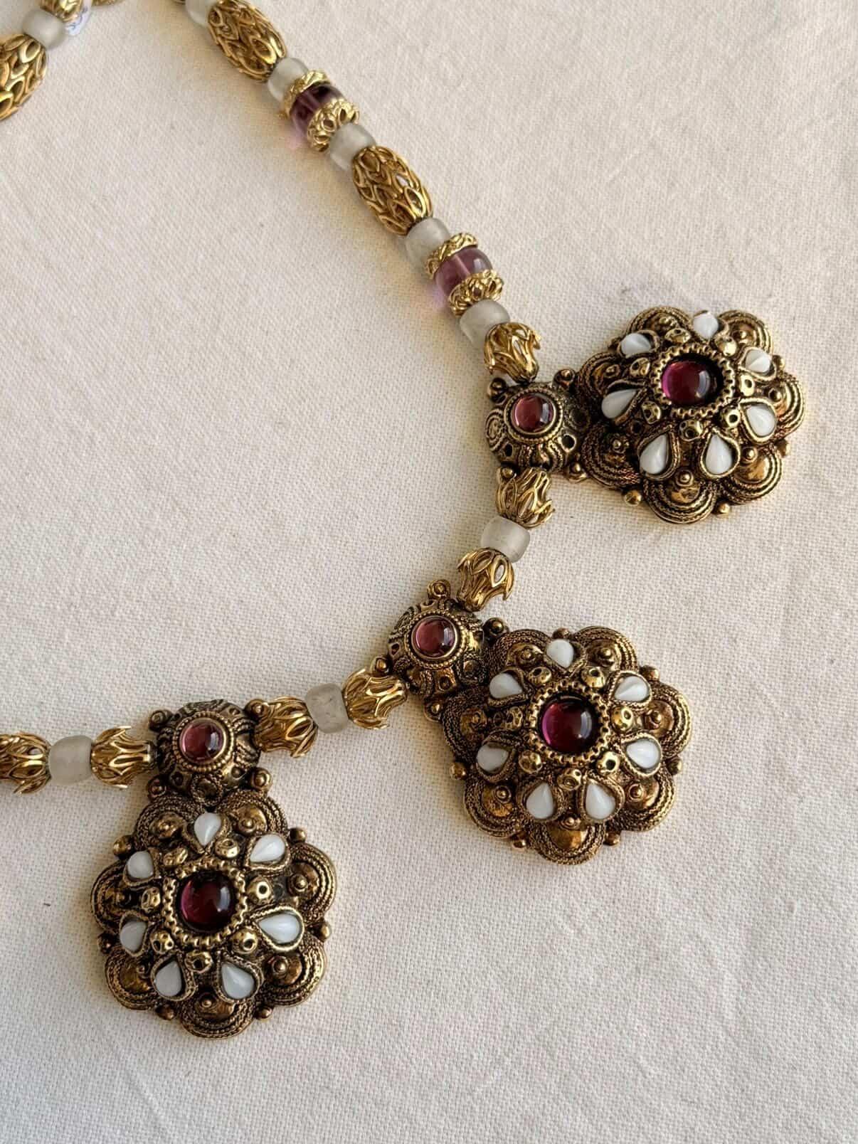 Collier vintage Claire Deve